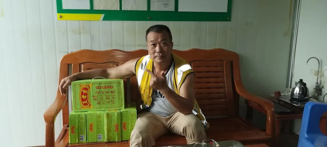 夏送清凉，关爱相伴